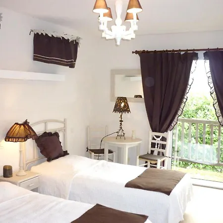 Spacieuse A Avec Piscine Privee Villa