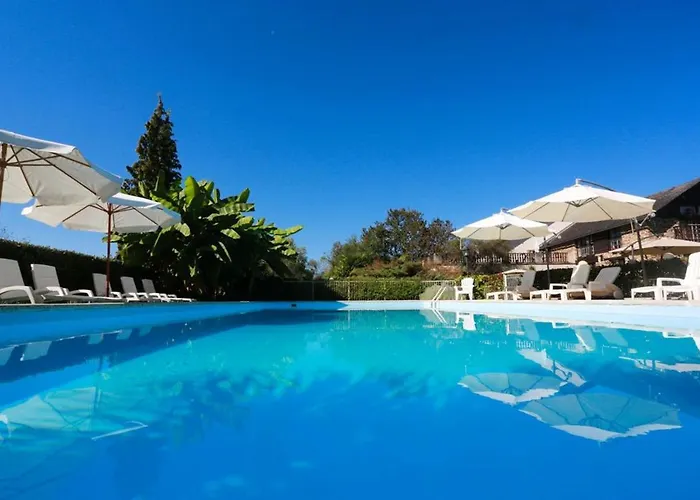 Spacieuse A Avec Piscine Privee