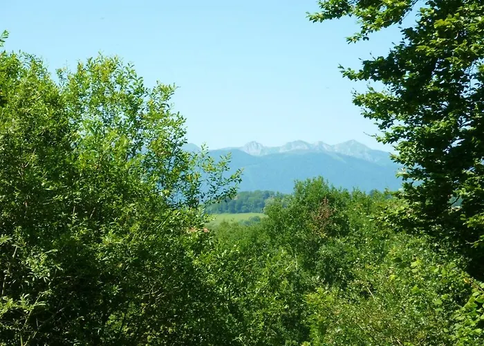 Spacieuse A Avec Piscine Privee Вилла