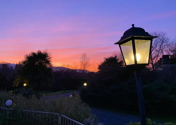 Spacieuse A Avec Piscine Privee
