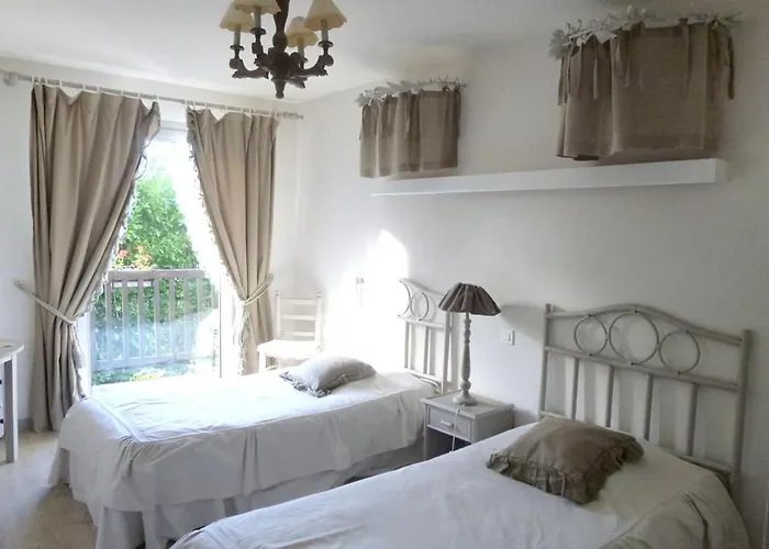 Spacieuse A Avec Piscine Privee Haut-de-Bosdarros